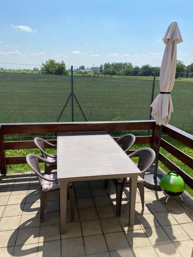 Apartman Delfin Senec Esterno foto
