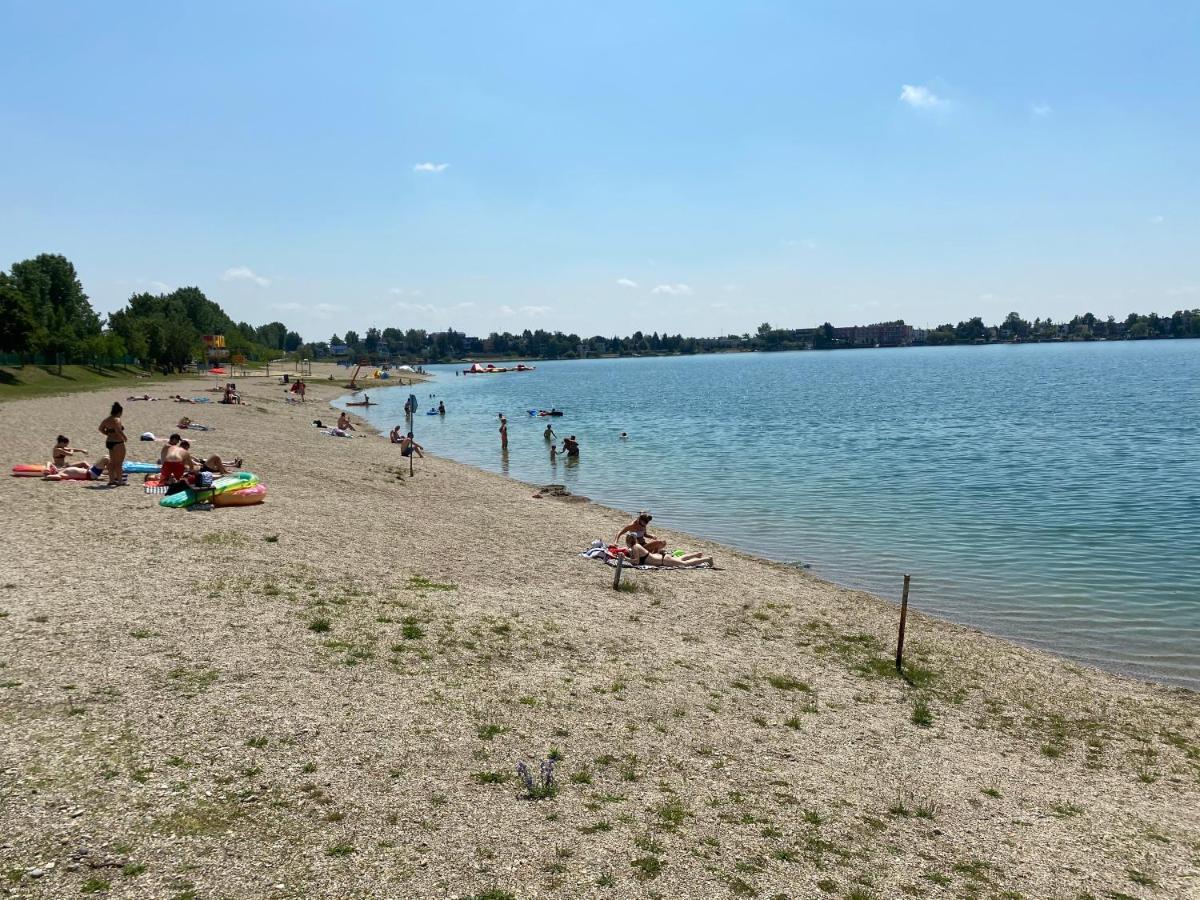 Apartman Delfin Senec Esterno foto